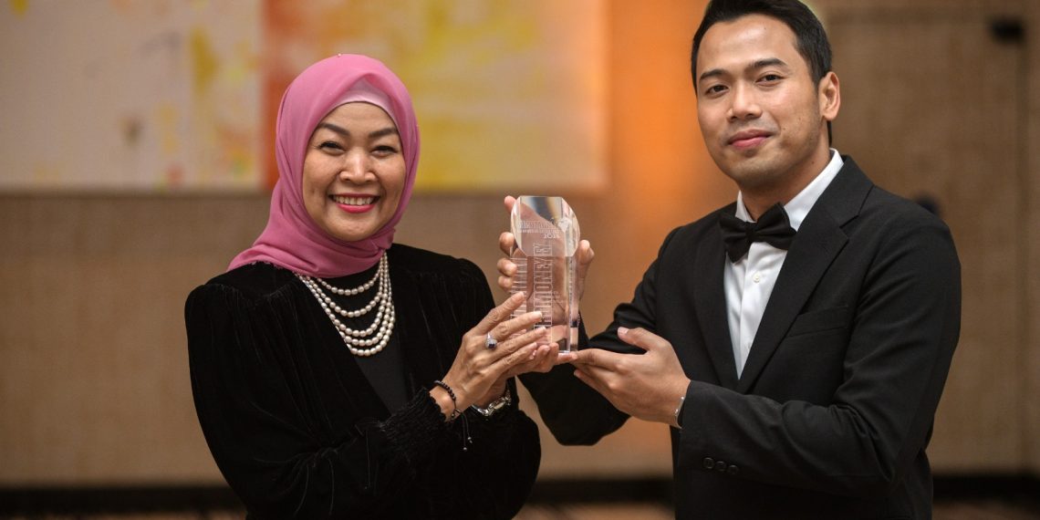 Hanya BTN yang Mewakili Indonesia Terima Euromoney Awards 2024