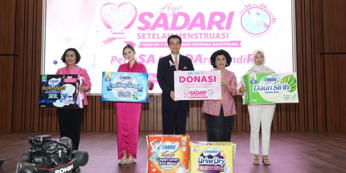 Pertama dari Charm & CharmNap! Bersama YKPI Mengadakan Edukasi SADARI (Periksa Payudara Sendiri) Kepada Lebih dari 400 Siswi SMP & SMA di Jakarta