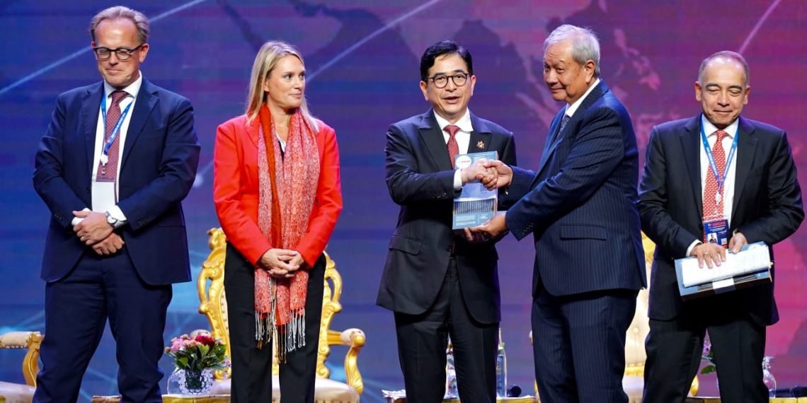 Forum ASEAN Business and Investment Summit (ABIS)