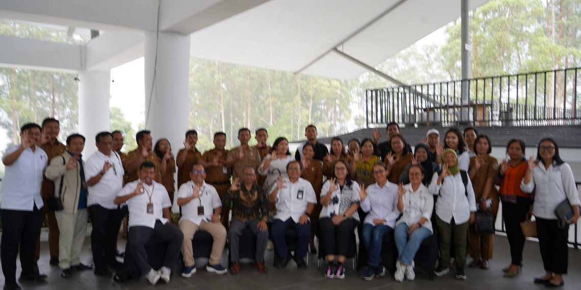 ITDC dan BPODT Gelar Sosialisasi Pariwisata Berkelanjutan di Danau Toba Untuk Menyambut Aquabike Jet Ski World Championship 2024