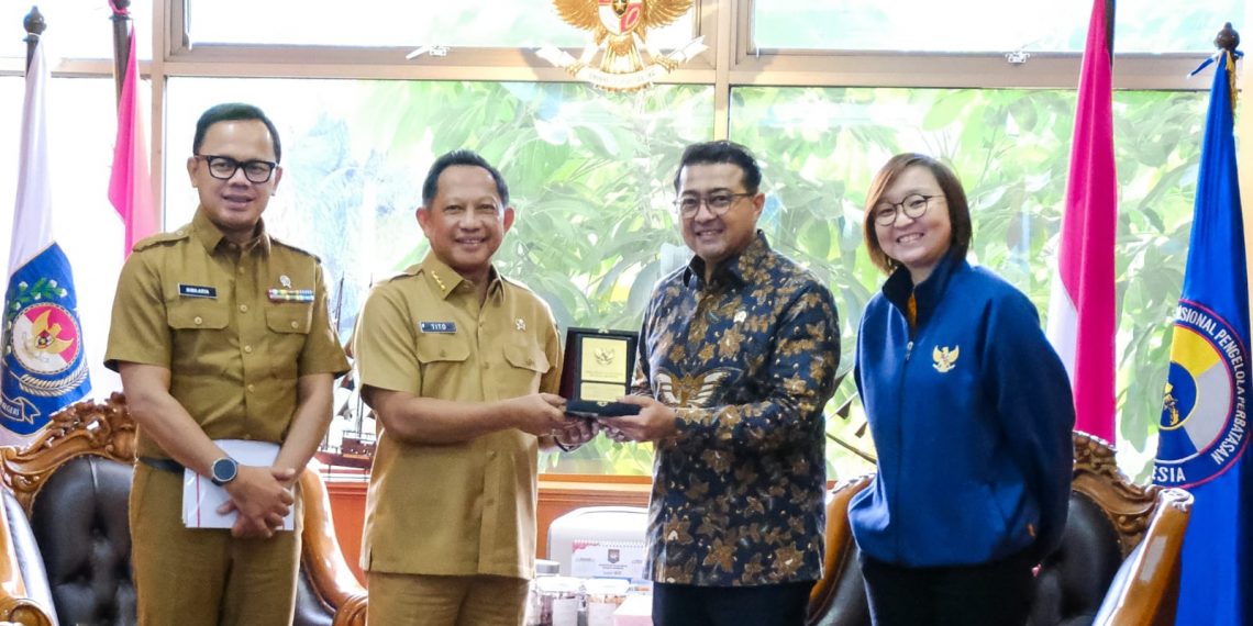 Genjot Ekonomi Kreatif di Daerah Menekraf dan Mendagri Susun Program bersama