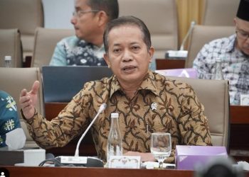 Rugikan Peternak Lokal, Kementerian Koperasi Desak Peninjauan Bea Masuk 0 Persen pada Susu Impor