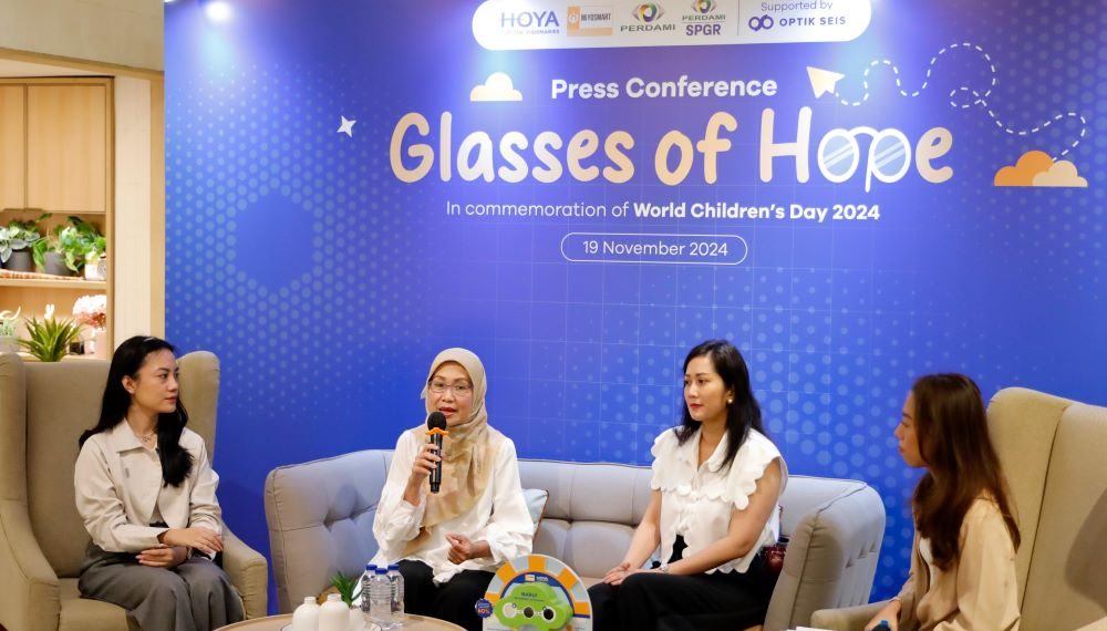 Glasses of Hope, Inisiatif HOYA untuk Masa Depan Cerah Anak Indonesia