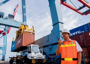 Pelindo Proyeksikan Penumpang Kapal Capai 2,1 Juta di Periode Natal dan Tahun Baru