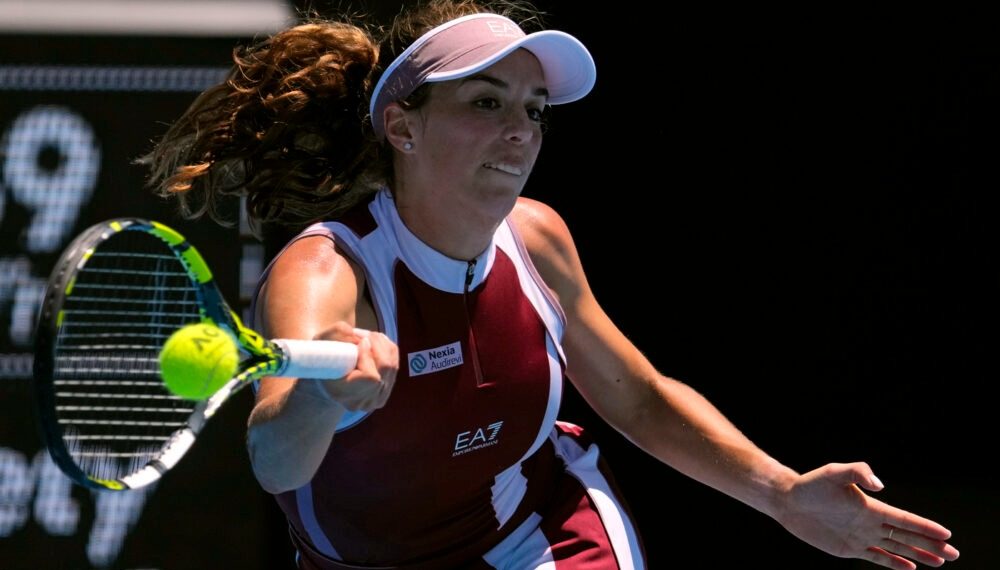 EA7 Emporio Armani: Sportswear Mewah yang Mendukung Performa Atlet Dunia