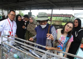 Kolaborasi Smartfren dan Kertabumi Beri Pelatihan Daur Ulang Sampah