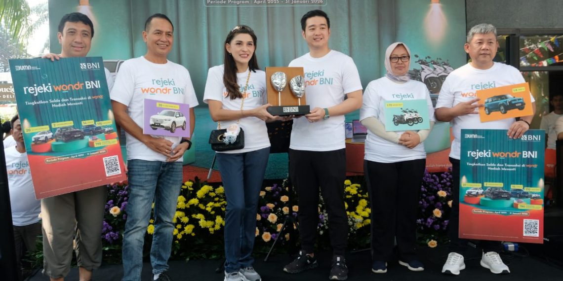Hadirkan Undian Rejeki wondr BNI di Gelaran GIOI Wondrful Run, 500 Pelari Turut Ramaikan CFD Minggu Pagi
