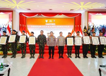 Kapolri Instruksikan Kawal Program Pemerintah hingga Tingkatkan Kemampuan Personel di Rakernis Baharkam-Korbrimob