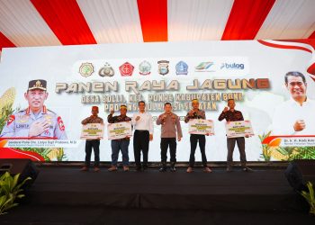 Kapolri-Mentan Panen Raya Jagung di Bone, Dukung Program Ketahanan Pangan Nasional