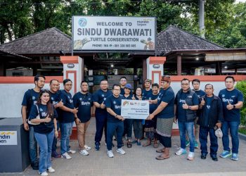 Bank Mandiri Taspen Dukung Pelestarian Penyu di Sindu Dwarawati, Denpasar