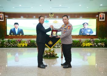 Teken MoU dengan Kementerian LH, Kapolri Komitmen Jaga Kualitas Lingkungan Hidup Jadi Lebih Baik