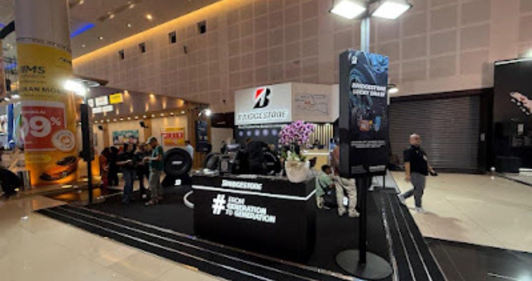 Bridgestone Indonesia Resmi Menjadi Official Tire Partner IIMS Surabaya 2025