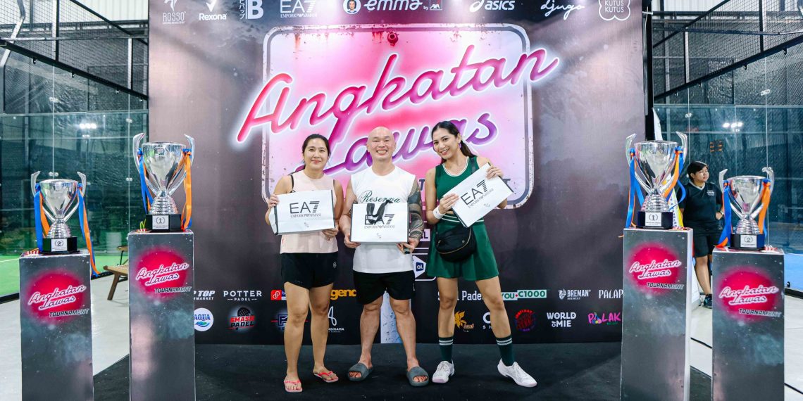 EA7 Emporio Armani Kembali Ramaikan Event Padel di Jakarta Selatan, “Angkatan Lawas Tournament” di SMASH PADEL Simatupang