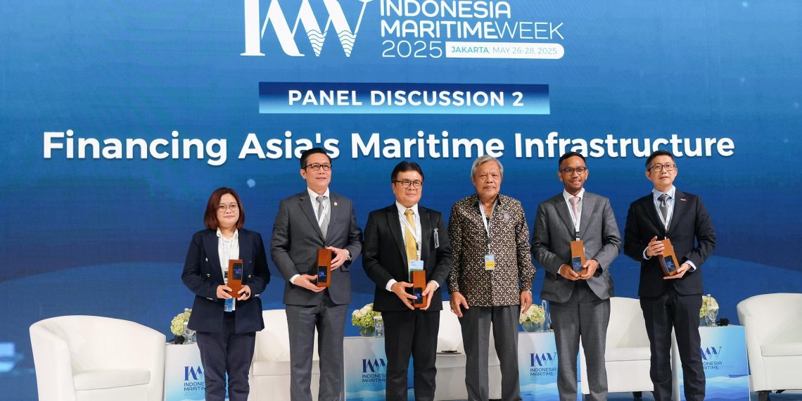 Lewat Indonesia Maritime Week 2025, Bank Mandiri Perkuat Peran dan Layanan untuk Ekosistem Maritim Nasional