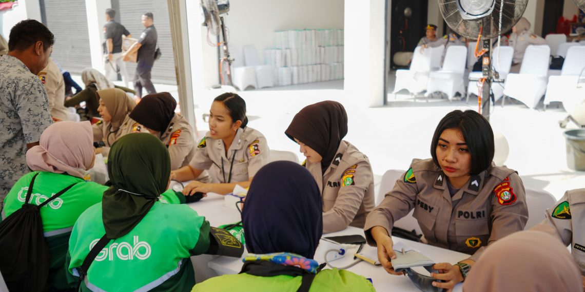 Kapolri Hadiri Puncak Bakti Kesehatan Jelang Hut ke-79 Bhayangkara, Diikuti Ratusan Ribu Peserta