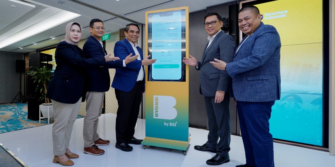 Inovasi Baru, Masyarakat Bisa Beli Paket Umrah Travel Lewat Superapps BYOND