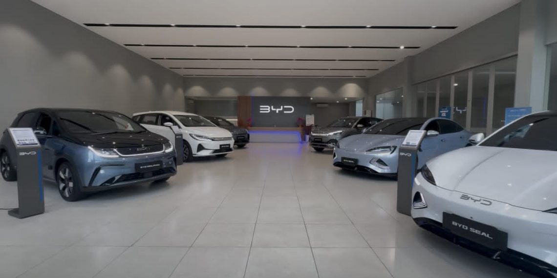 BYD Indonesia Perluas Jaringan Hingga Target 100 Dealer di Akhir 2025, Perkuat Ekosistem EV Nasional