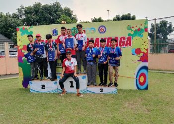 SMP EMIISC Jakarta Dominasi Kualifikasi Panahan SMP Putra Kejuaraan Pelajar DKI 2025