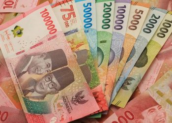 Rupiah Anjlok ke Rp16.353 per Dolar AS, Dolar Kian Perkasa di Asia