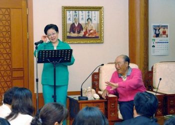 Pemimpin Gereja Unifikasi Diperiksa dalam Penyelidikan Mantan Ibu Negara Korea Selatan