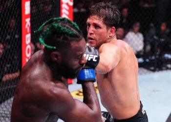 Petarung UFC Brian Ortega Akui Tak Sadarkan Diri 30 Menit Saat Berusaha Turunkan Berat Badan Jelang Laga