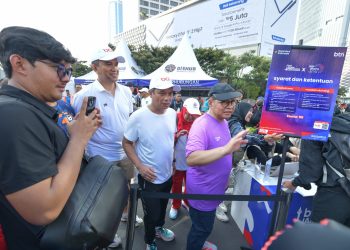 Gubernur DKI Jakarta Tinjau Booth BTN JAKIM di CFD Jakarta