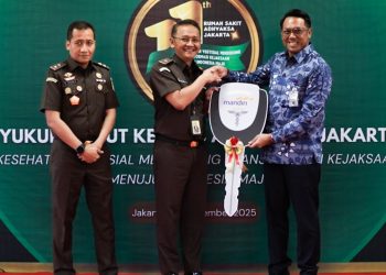 Dukung Fasilitas Kesehatan, Bank Mandiri Salurkan Ambulans kepada RS Adhyaksa Jakarta