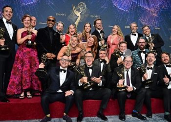 Hollywood merayakan ‘The Pitt’ dan ‘The Studio’ di ajang penghargaan televisi Emmy Awards.
