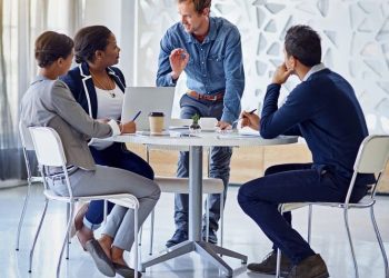 10 Strategi Bisnis Menghadapi Ketidakpastian Ekonomi