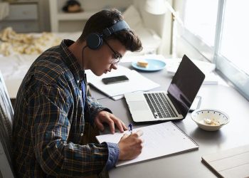 Cara Cerdas Meraih Rp1 Miliar Sebelum Usia 25 Tahun, Begini Strateginya